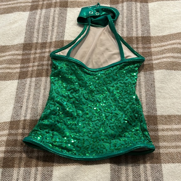 Girls performance top - Picture 3 of 5